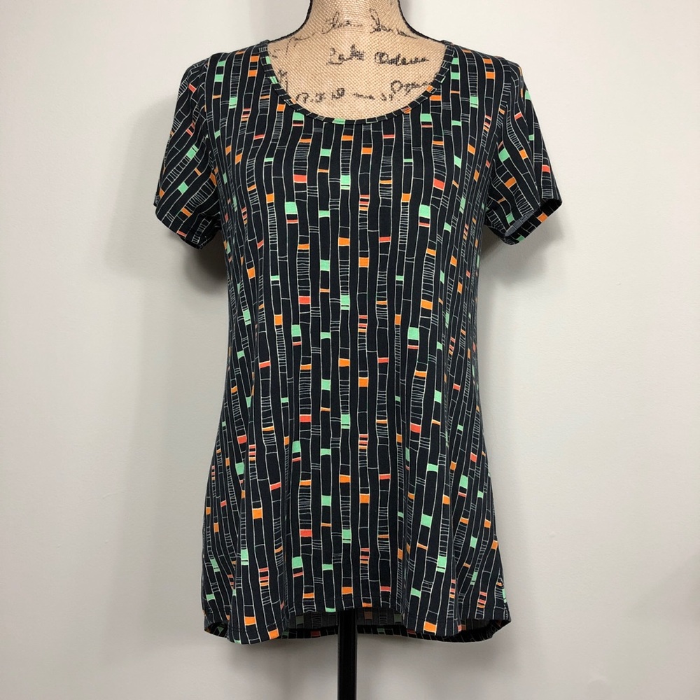 Lularoe Classic T!